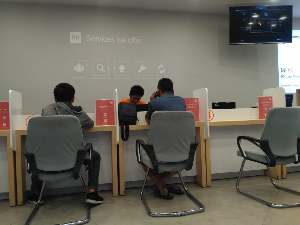 Berkunjung ke Service Center Xiaomi Resmi WTC